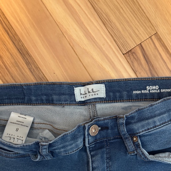 Nicole Miller Dark Blue Skinny Jeans - Picture 2 of 3